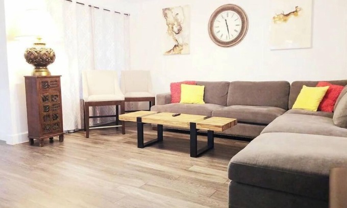 OST - South Union Casa | Beautiful Home Near Downtown, UofH, NRG, MD, ZOO