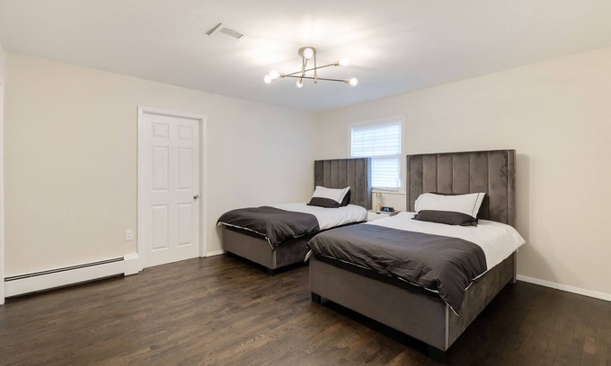 New Hempstead Casa | Beautiful home newly renovated