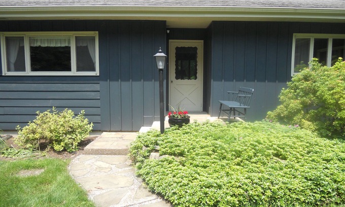 State College Casa | Hermosa casa en 5 acres aislados cerca del estadio Beaver.