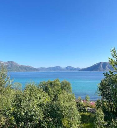 Tromvik Villa | Beautiful house with a unique and spectacular view