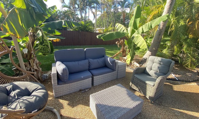 North Central Hollywood Casa | Beautiful Huge 3/2 w. Pool Near Miami Ft Laud
