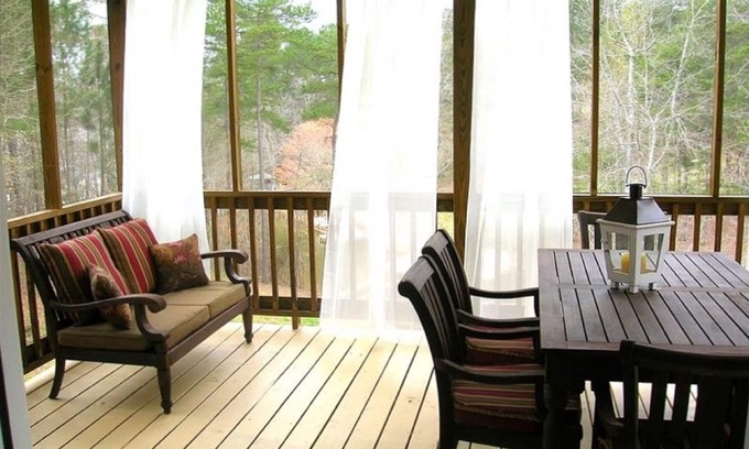 Wedowee Casa | Hermosa casa del lago con barco pontón disponible! Alquiler de motos acuáticas también disponible