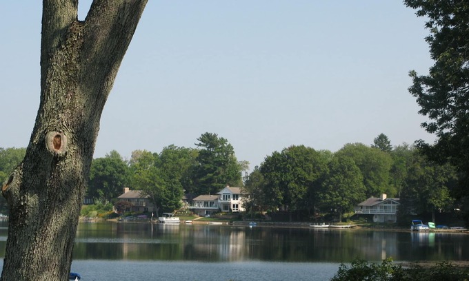 Rolling Prairie Casa | Beautiful Lake Home -> Cerca de New Buffalo - 3 BD / 2 BA