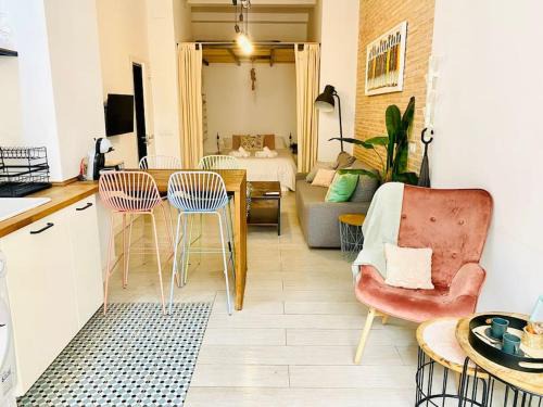 Eixample Apartamento | Beautiful LOFT in the HEART of Ruzafa, SOHO