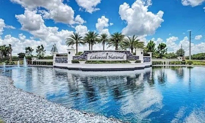 Lakewood Ranch Condominio | HERMOSO nuevo condominio en Lakewood National Golf and Country Club