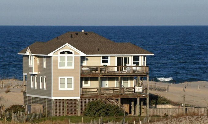 Corolla Casa | Frente al mar ** Hermosas vistas ** Área 4x4 ** Caballos salvajes ** Piscina ** Bañera de hidromasaje ** ¡Relajación!