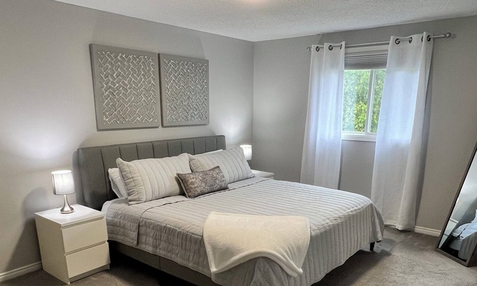 Paris Casa | Beautiful Paris, Ontario!