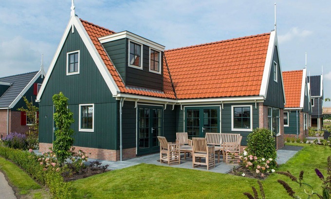 Graft Casa | Estupenda casa de vacaciones privada para 6 personas con WIFI, TV y terraza