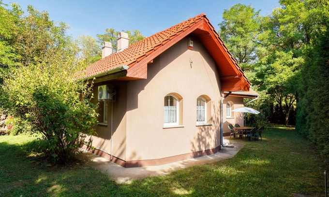 Balatonoszod Casa | Estupenda casa de vacaciones privada para 5 personas con WIFI, A/C, TV y terraza