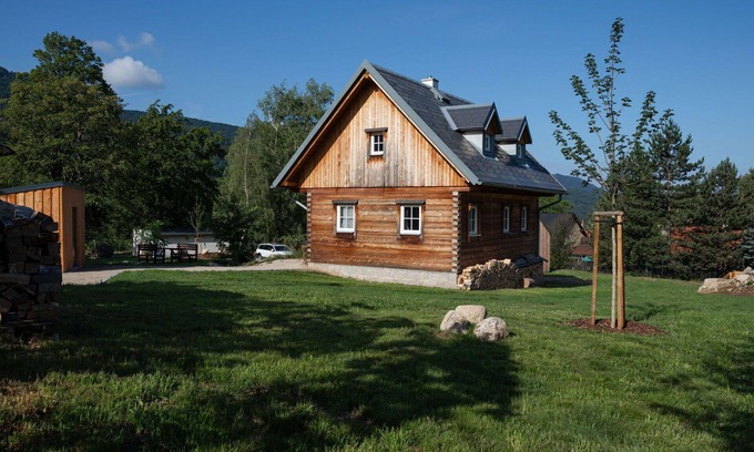 Bily Potok Villa | Preciosa casa de vacaciones privada para 8 personas con WIFI, TV y mascotas permitida