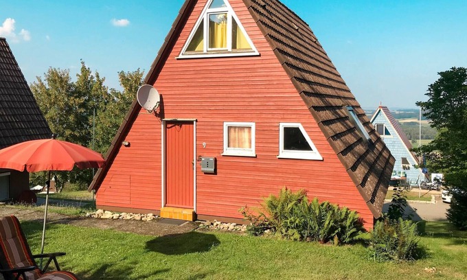 Wilhelmsdorf Casa | Estupenda casa de vacaciones privada con WIFI, TV, patio, mascotas permitida y aparcamiento