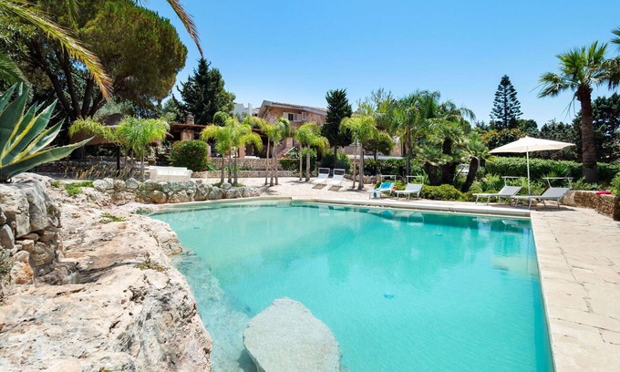 Plemmirio Villa | Maravillosa casa de vacaciones privada para 10 personas con piscina privada, A/C, WIFI, TV y terraza