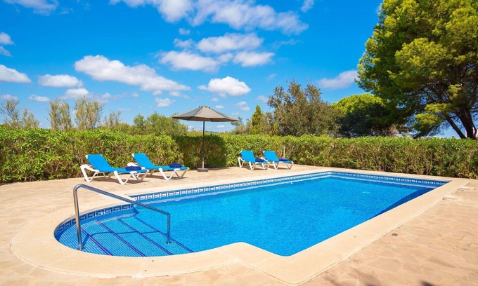 Cala Murada Villa | Preciosa casa de vacaciones privada con WIFI, A/C, piscina privada, TV, patio y vista panorámica