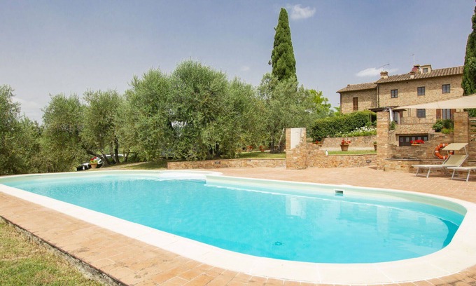 Certaldo Villa | Maravillosa casa de vacaciones privada con WIFI, piscina privada, TV, patio, cerca de San Gimignano