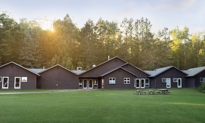 Grand Rapids Cabina | Hermoso, tranquilo, campamento de 7 acres en Bluewater Lake (Chippewa National Forest)