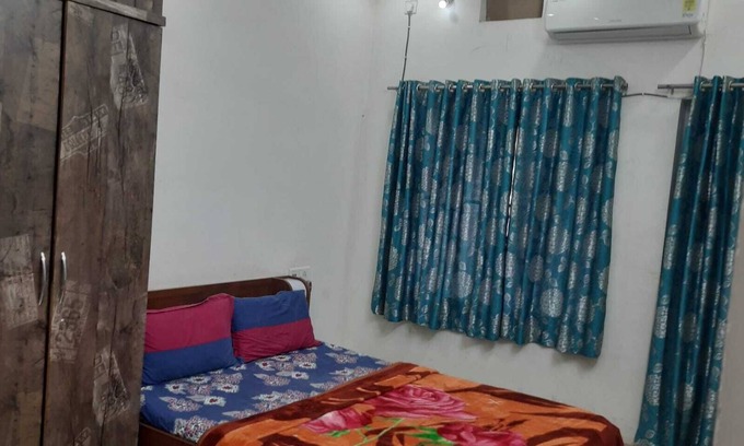 Raipur Casa | Beautiful Room, Best Location, Friendly Host, AC, Attached Bathroom, Kitchen