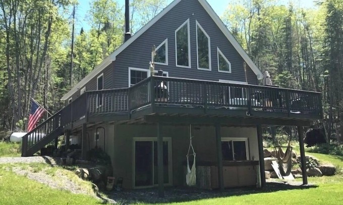 Indian Lake Casa | Hermosa cabina aislada de Adirondack en las afueras de la ciudad