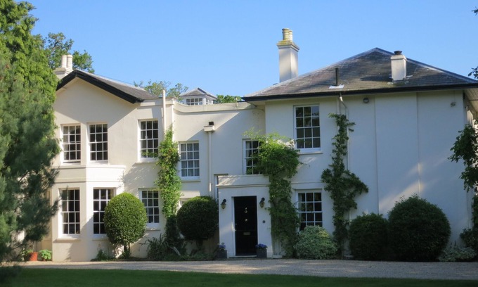 New Forest District Apartamento | Hermosa autónoma plano en una elegante casa de campo Período