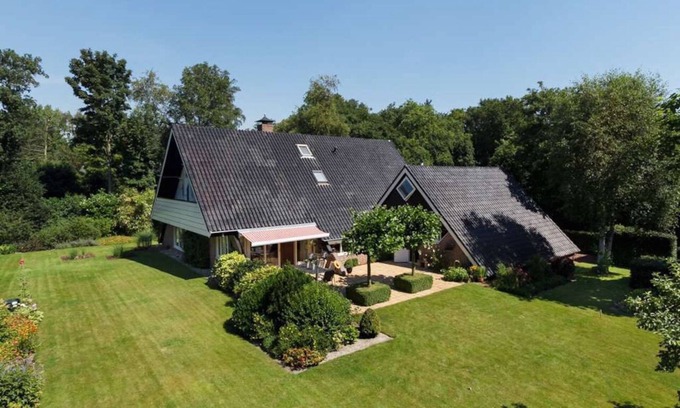 Schoorl Villa | Hermosa y espaciosa casa unifamiliar en una zona boscosa