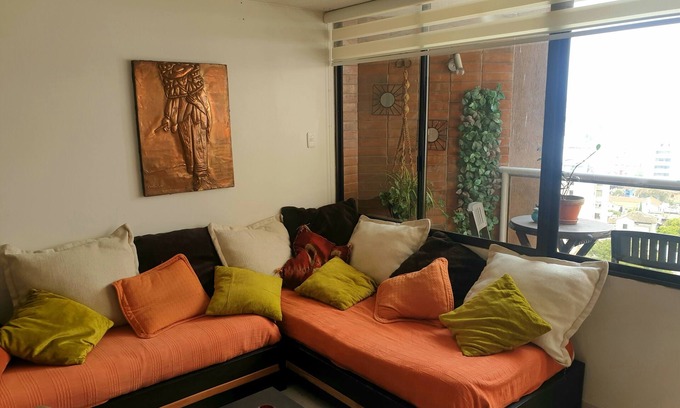 La Mariscal Apartamento | Cordero Hermosa suite w / balcón