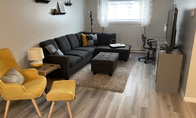 Les Rivieres Apartamento | Beautiful sunny accommodation (31days +)