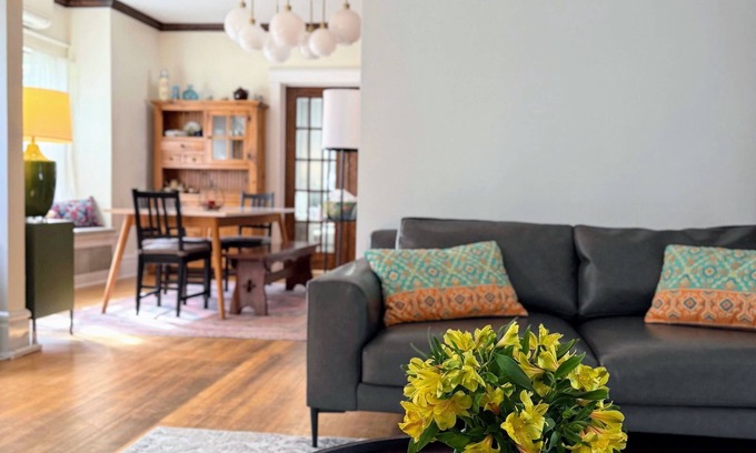 Eau Claire Casa | Beautiful third ward home with hot tub and close to Downtown and University.