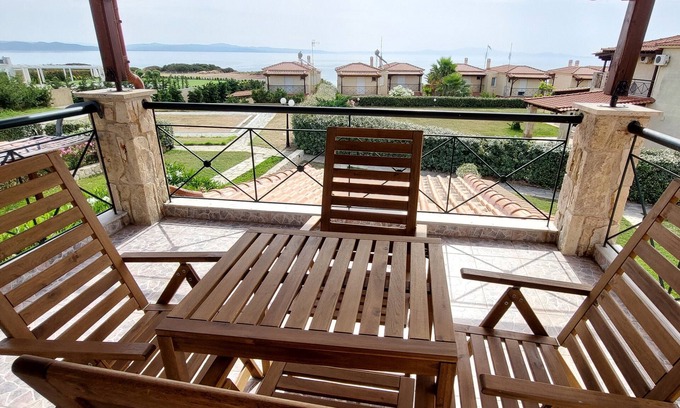 Halkidiki Casa | Beautiful vacation home by the sea with sea view