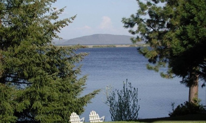 Downtown Klamath Falls Cabina | Cabaña 1 en el lago Klamath en Point Comfort Lodge
