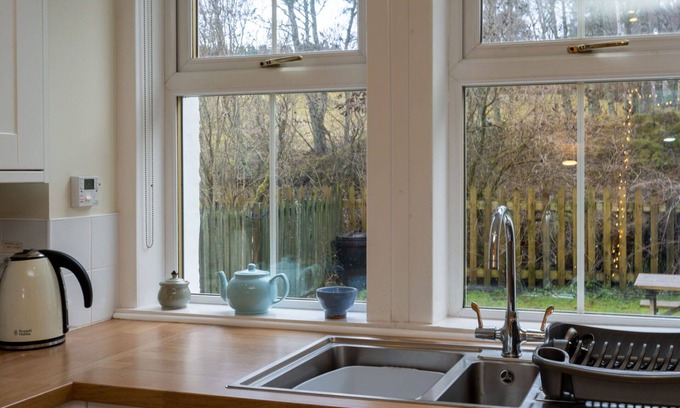 Alvie Casa | Preciosa casa de vacaciones para 4 personas con WIFI, TV, patio y mascotas permitida