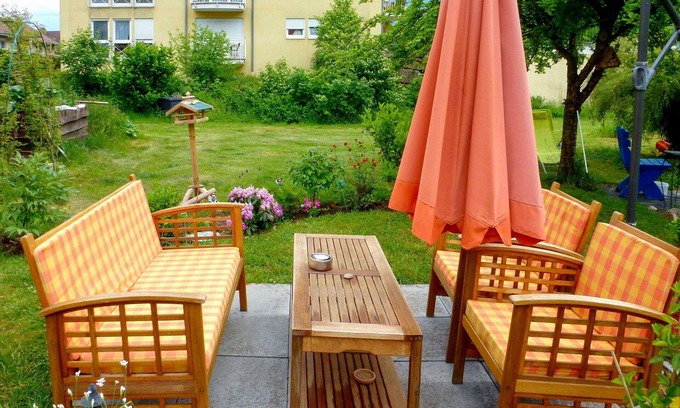 Huefingen Casa | Estupenda casa de vacaciones para 6 personas con WIFI, TV, patio y mascotas permitida