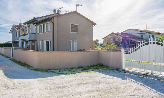 Cascine-La Croce Casa | Maravillosa casa de vacaciones para 6 personas con A/C, WIFI, TV, patio y mascotas permitida