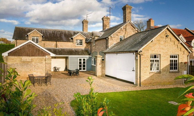 Tilney Fen End Casa | Estupenda casa de vacaciones para 11 personas con WIFI y TV
