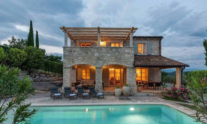 Buzet Villa | Villa Habibi / Charming Villa Habibi near Buzet