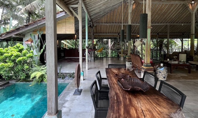 Celuk Villa | Beautiful villa with private pool surrounded by greenery