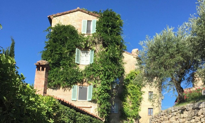 Cetona Villa | Hermosa villa con piscina al borde de un espectacular pueblo medieval.