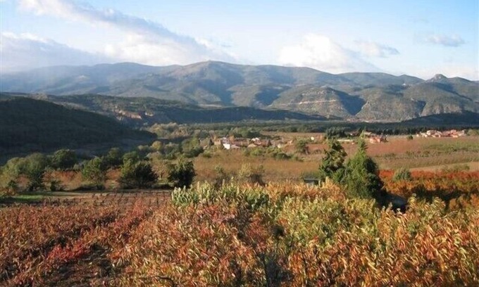 Finestret Casa | Hermosa casa de pueblo en las estribaciones de los Pirineos
