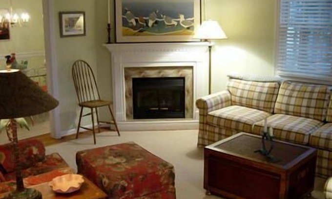 Stone Harbor Casa | Bellamente amueblado, excelente ubicación!