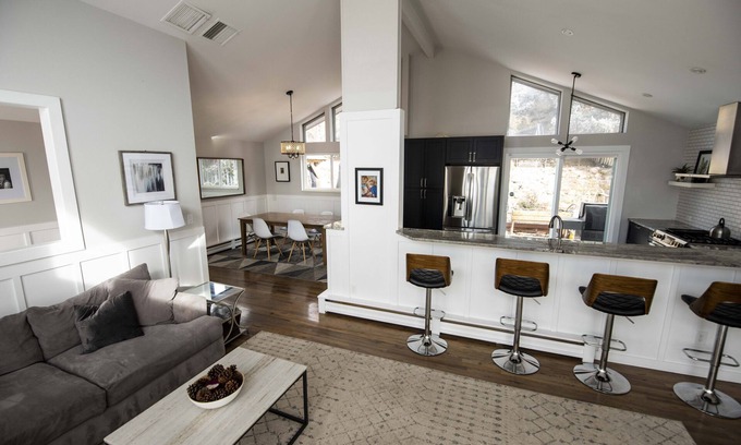 Panorama Heights Casa | Beautifully Remodeled Home in the Heart of Boulder