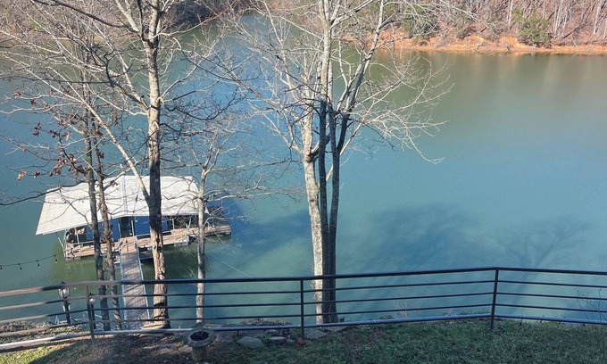 Bremen Casa | Beautifully renovated 5-bedroom home on Smith Lake with 2 slip boat dock.