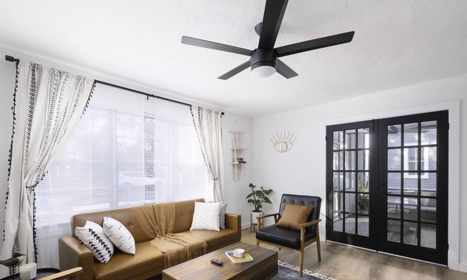 Duckpond Casa | Beautifully updated 2 bed/1 bath in Duck Pond