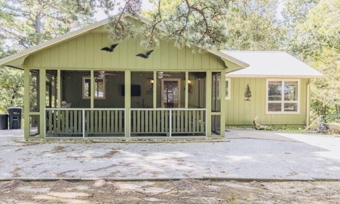 Rogers Casa | Beaver Lake HideAway ~ Rocky Branch ~ HOT TUB!