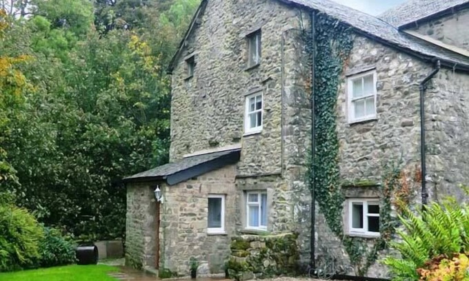 Carnforth Cabaña | Beckside Cottage