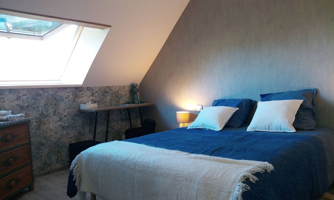 Les Cotes de Corps Cama Y Desayuno | Bed and Breakfast 'La Chambre De L'Obiou 2' con vistas al lago, jardín compartido y Wi-Fi