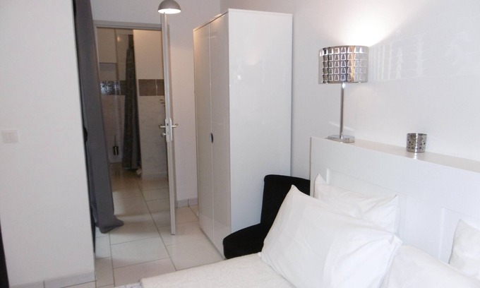 Brujas Cama Y Desayuno | Bed and breakfast for 2 people Mas les Dolmens Sud Ardèche