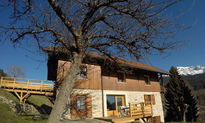 Sainte-Agnes Casa | Bed and Breakfast, Cottage bajo los tres picos, Belledonne, Isère, Alpes, Prapoutel