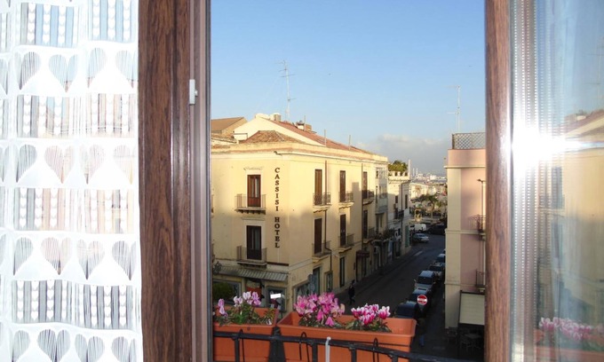 Milazzo Cama Y Desayuno | Bed & Breakfast Phenicusa