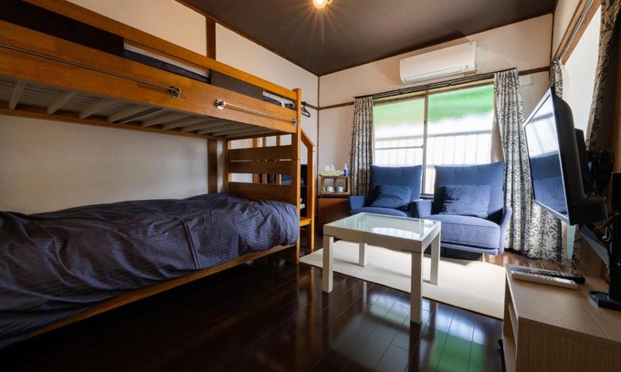 Ochi-gun Casa | Bed&Cafe Onzo オンゾー