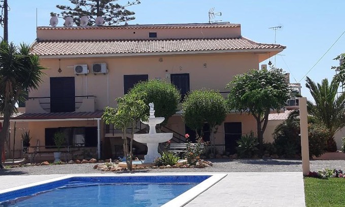 Moncarapacho e Fuseta Casa | Bela Alexandra Guest House