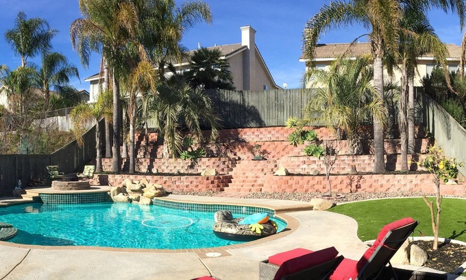 Temecula Casa | Retiro de Bell Rock, cerca de la región vinícola de Temecula, con piscina y spa