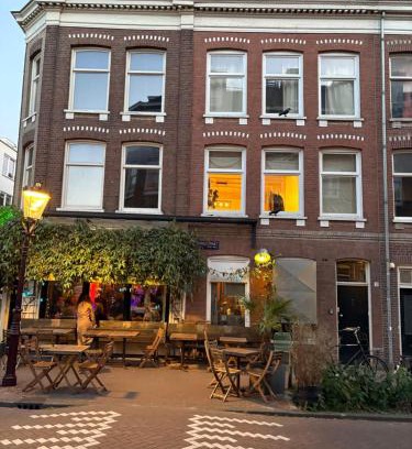 Kinkerbuurt Cama Y Desayuno | Bellamy Suites